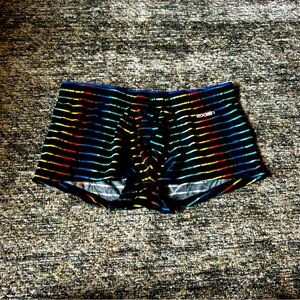 2(X)IST Pride Trunks